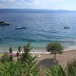 Family Friendly Seaside Nemira, Omis - 4277 Tice