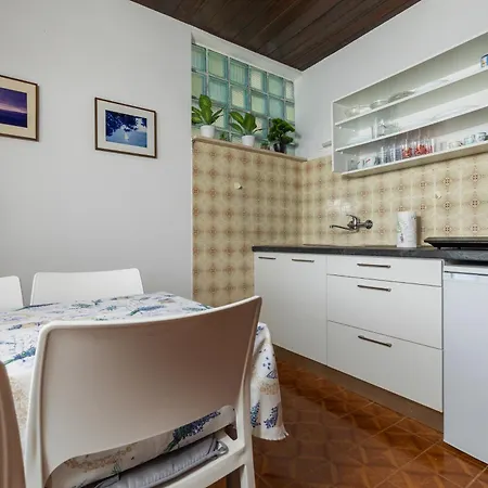 Family Friendly Seaside Nemira, Omis - 4277